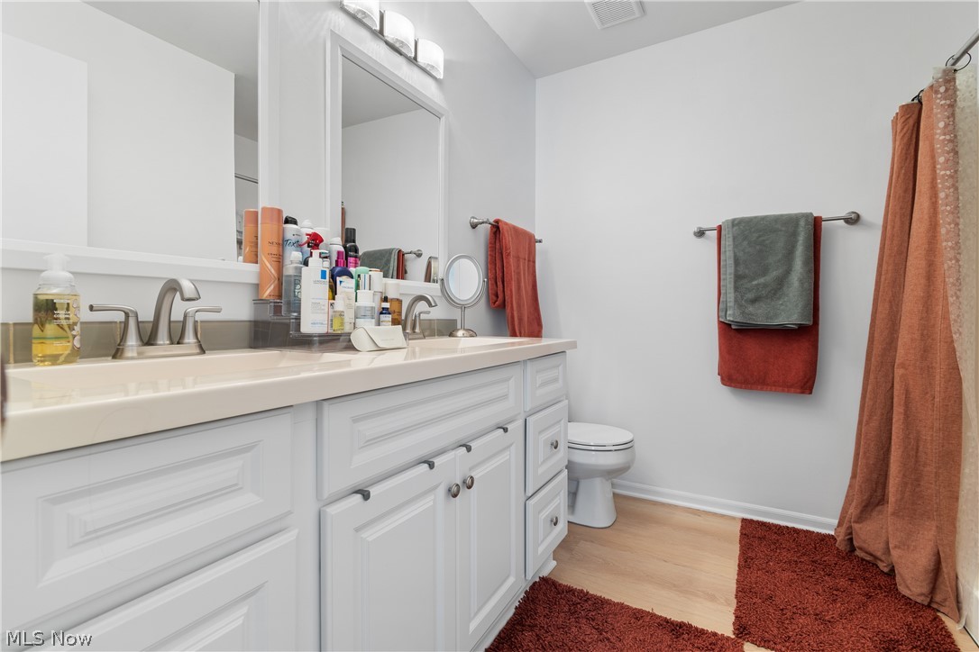 Brookledge Commons Condo S - Residential