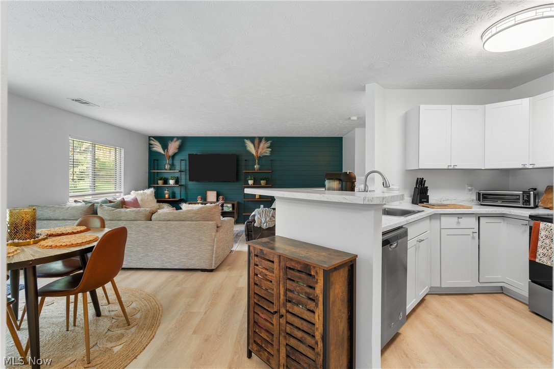 Brookledge Commons Condo S - Residential