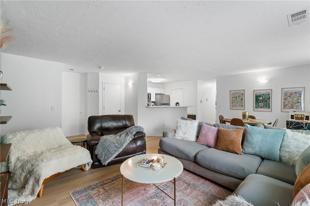 Brookledge Commons Condo S - Residential