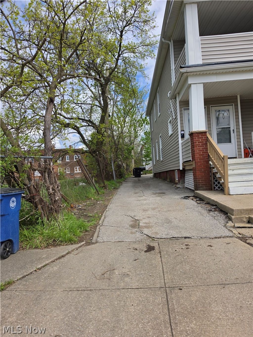 Photo of 3513 E 117th Street, Cleveland, OH 44105 (MLS # 5206035)