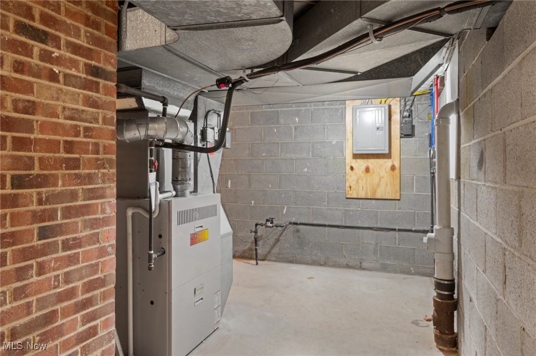 Shaker Country Estates Sub 32 - Residential