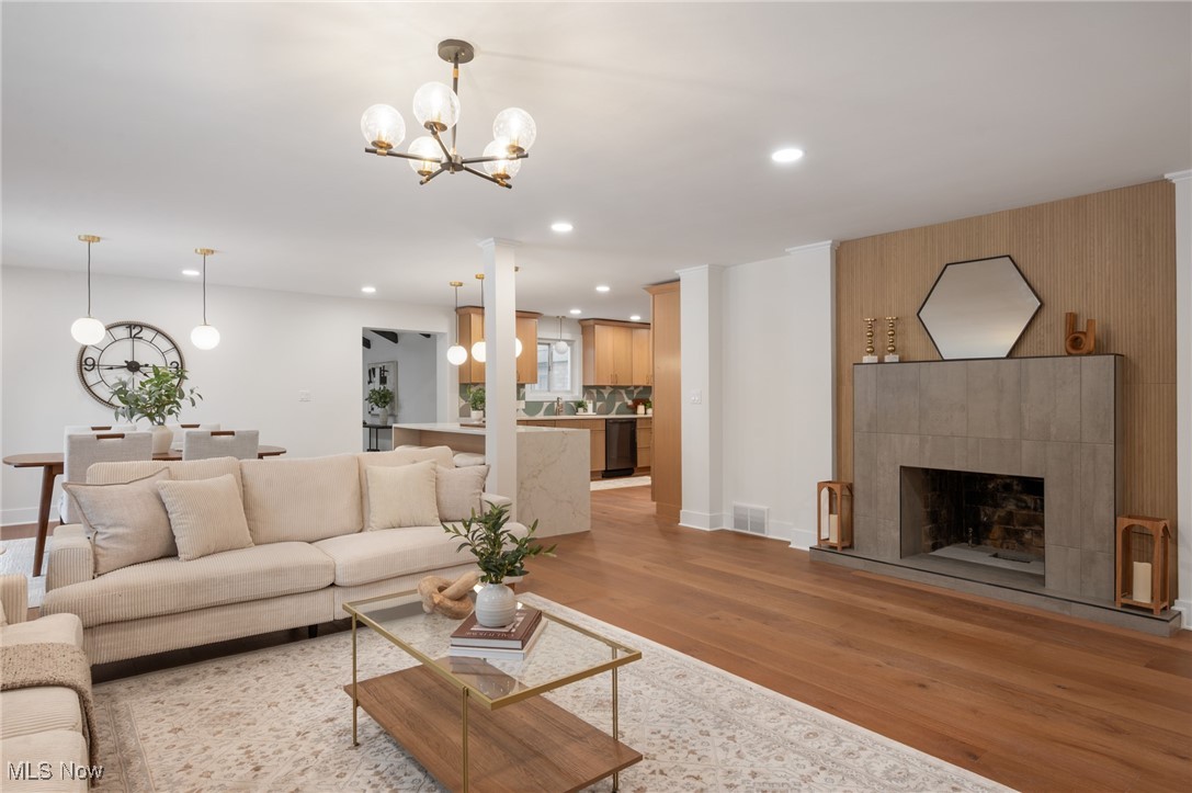 Shaker Country Estates Sub 32 - Residential