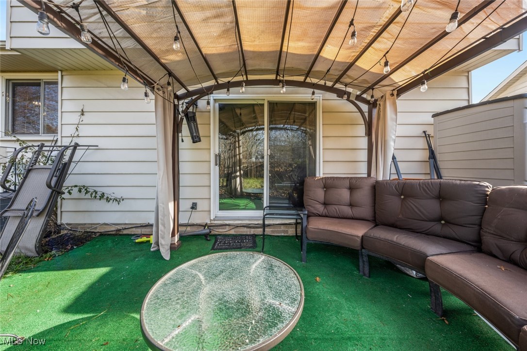 Solon Dev Cos Hunt Club Mdws - Residential