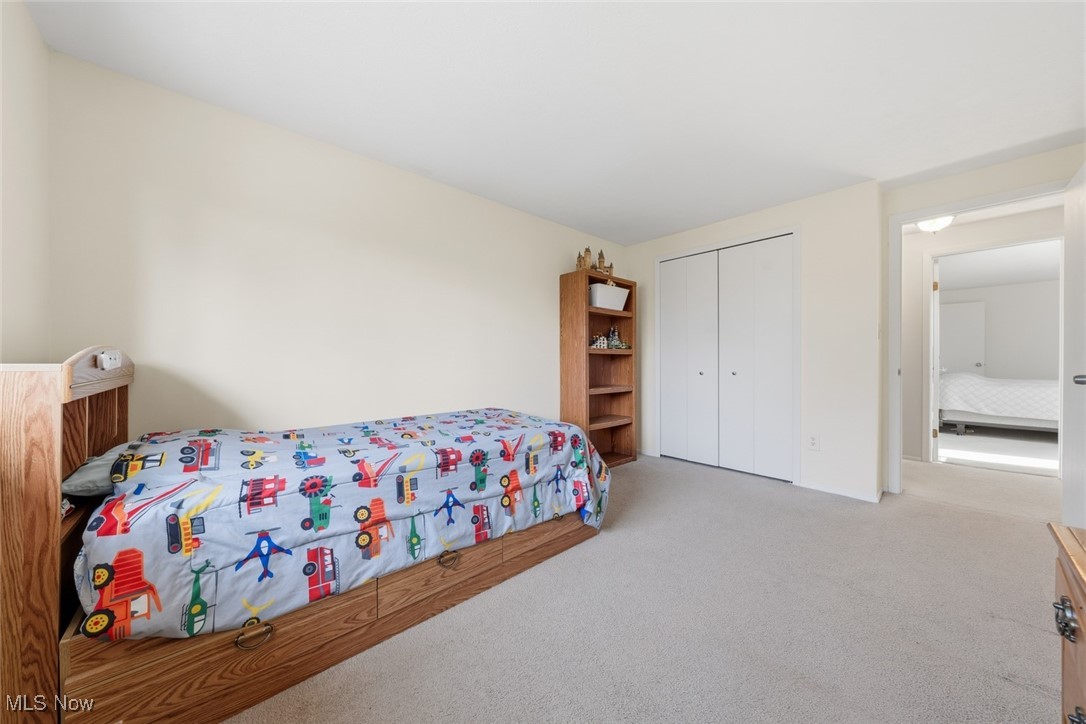 Solon Dev Cos Hunt Club Mdws - Residential