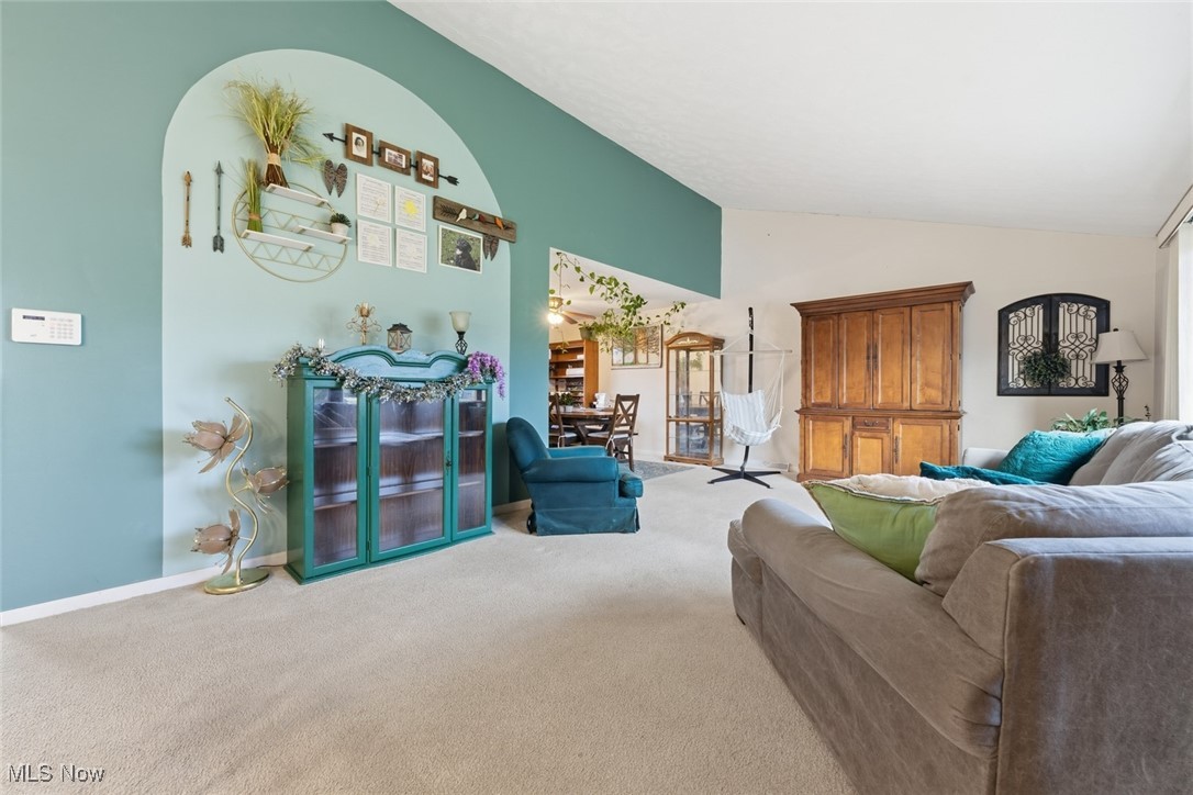 Solon Dev Cos Hunt Club Mdws - Residential