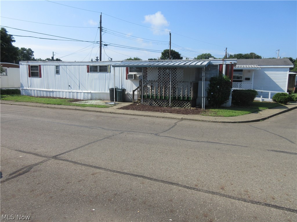 New Philadelphia - Residential