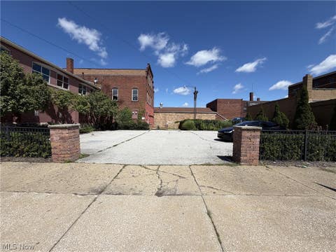 Tiny photo for 405 3rd Street NE, Canton, OH 44702 (MLS # 5239439)