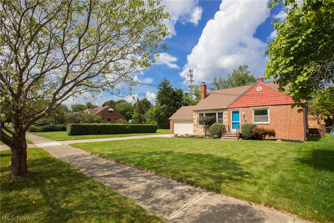 Hillsdale Ave - Residential