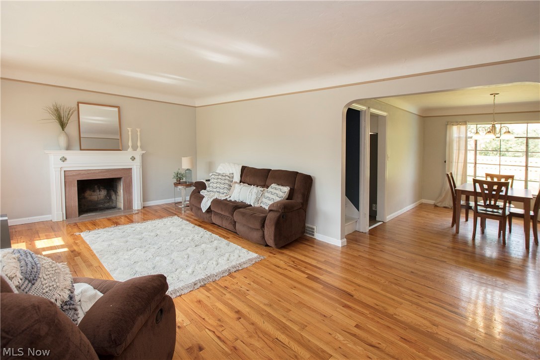 Hillsdale Ave - Residential