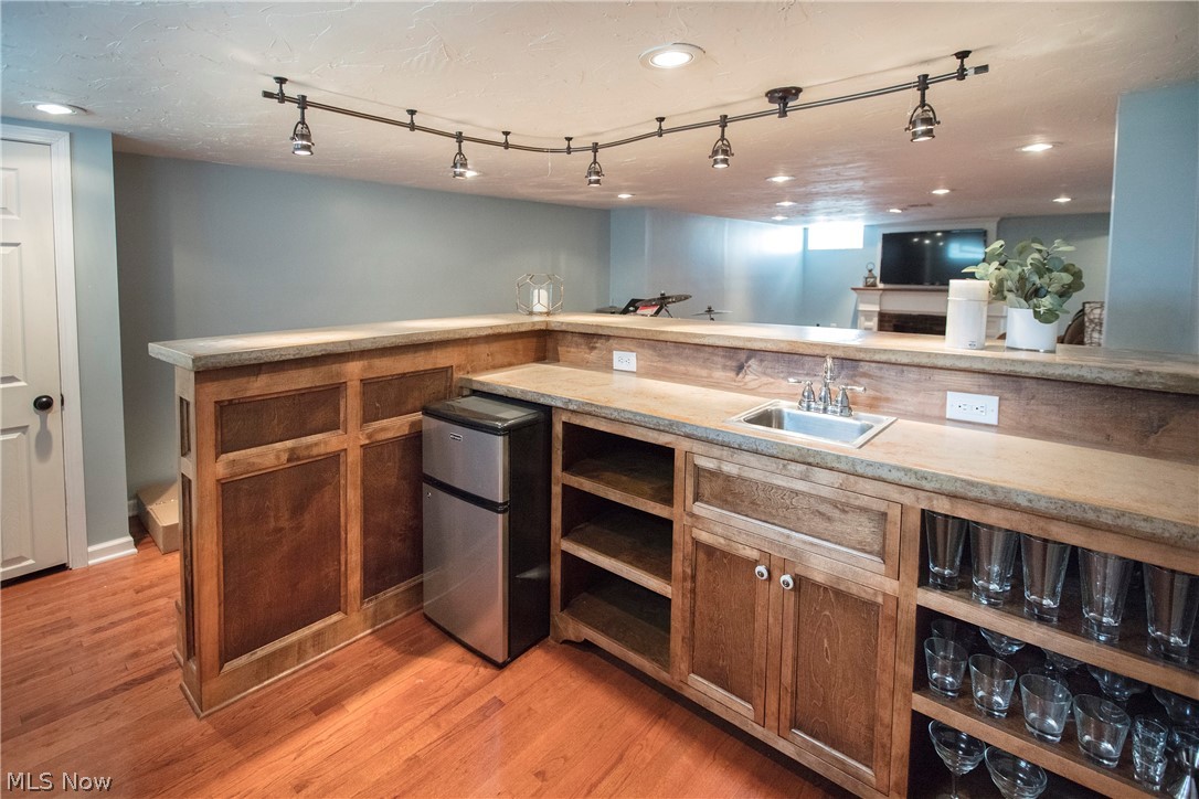 Hillsdale Ave - Residential