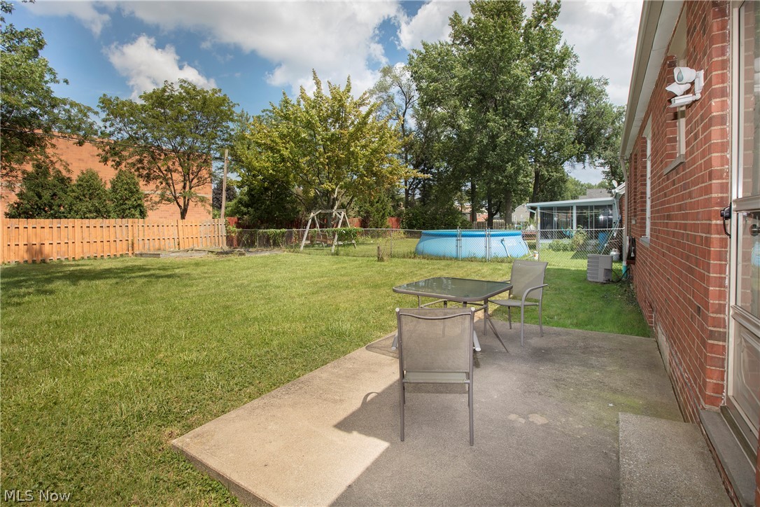 Hillsdale Ave - Residential