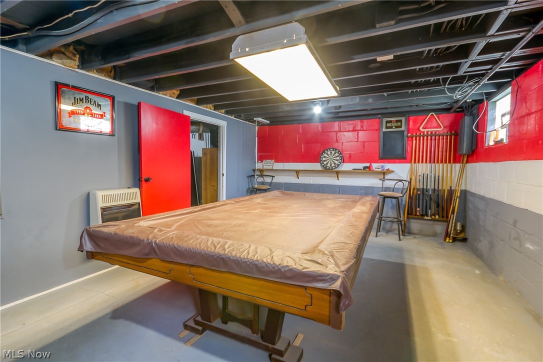 Village/Navarre - Residential