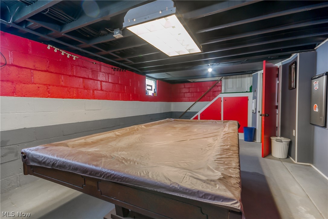 Village/Navarre - Residential