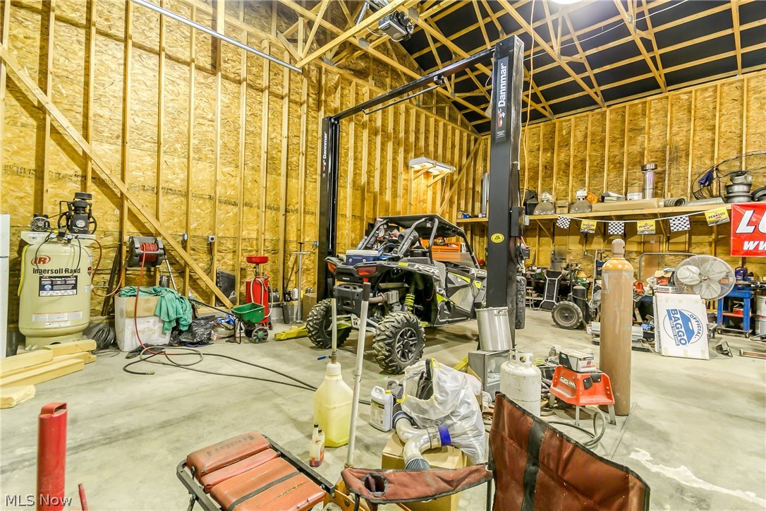 Village/Navarre - Residential