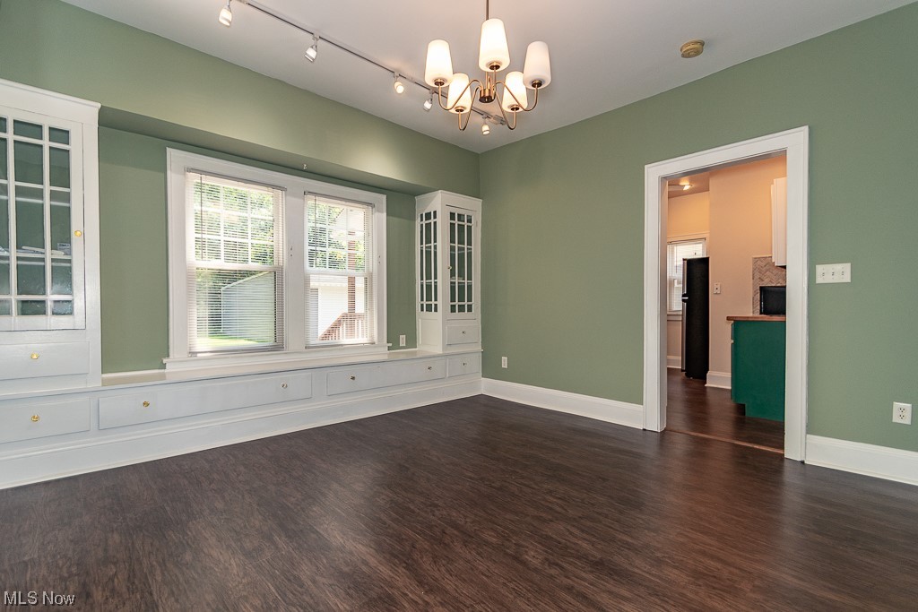 Meadowbrook - Residential