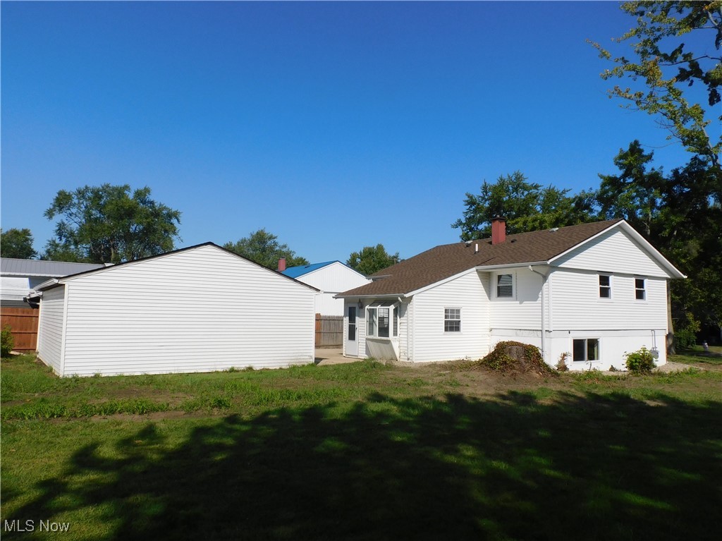 1429 Hamlin Drive, Ashtabula, Ohio image 3