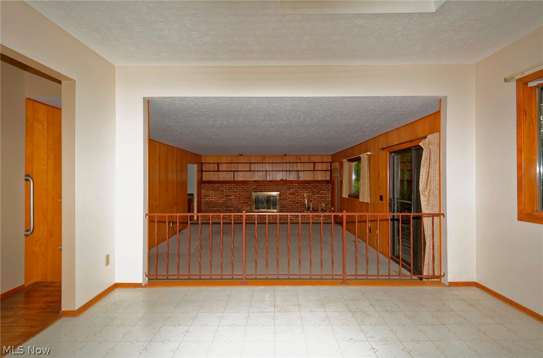 Deerfield Lake - Residential Lease