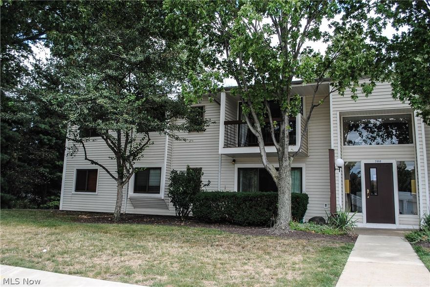 Desirable "Gardens Of Bay Landing" .... Prime 2nd Floor Suite ....  Spacious With 1227 SF Of Living Area .... 2 Large Bedrooms .... 2 Full Baths .... Huge Living Room .... Eat-in Kitchen .... In-Suite Utility .... Needs Some Updates .... Beautiful Complex In Ground Pool and Tennis  .... Very Easy To Show  ...