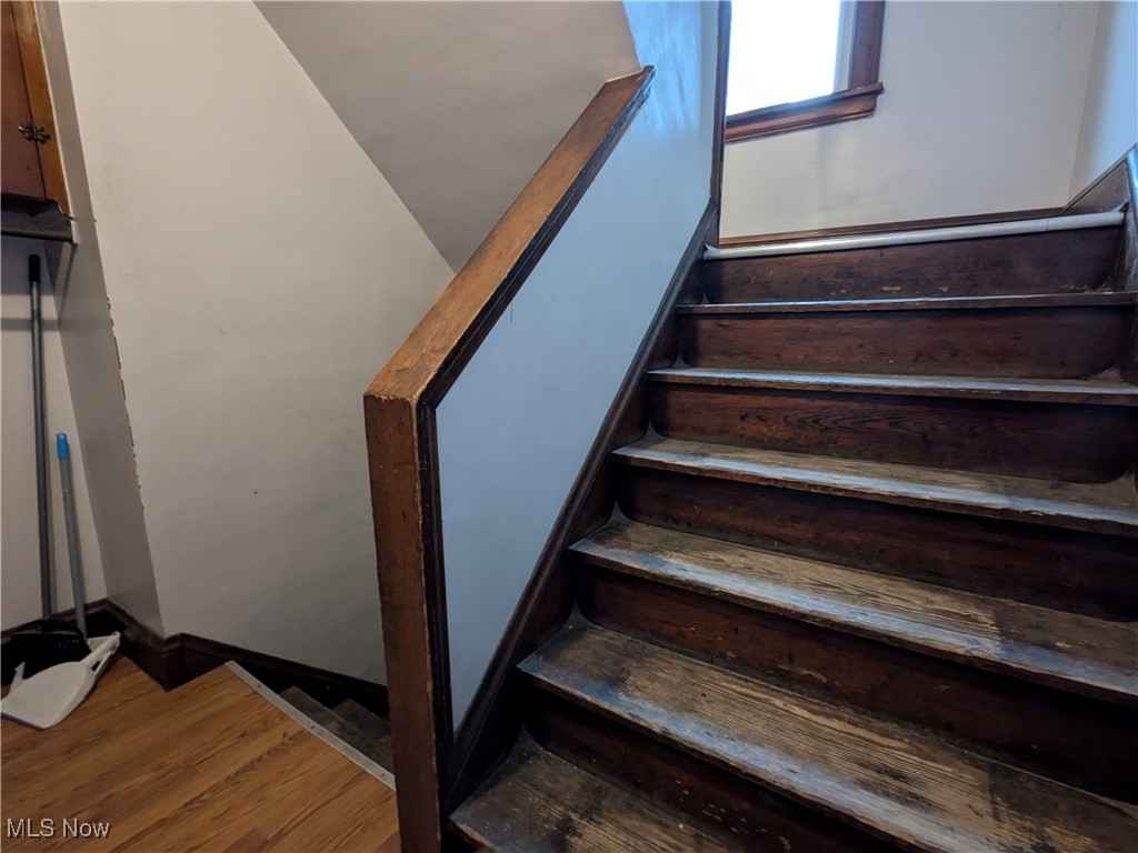 Garfield Heights, Ohio 44125, United States, 2 Bedrooms Bedrooms, ,1 BathroomBathrooms,Residential,Pending,18050