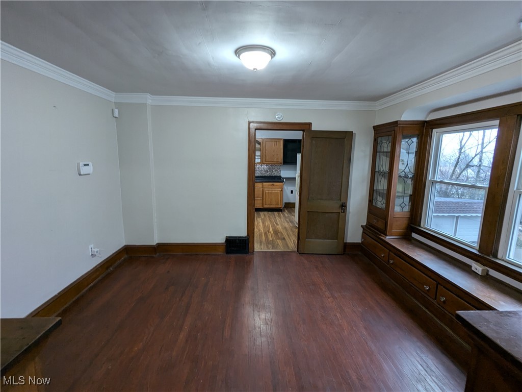 Garfield Heights, Ohio 44125, United States, 2 Bedrooms Bedrooms, ,1 BathroomBathrooms,Residential,Pending,18050