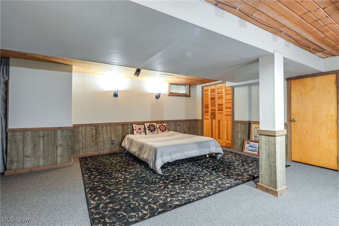 1481 Limonis Street, Uniontown, Ohio image 33