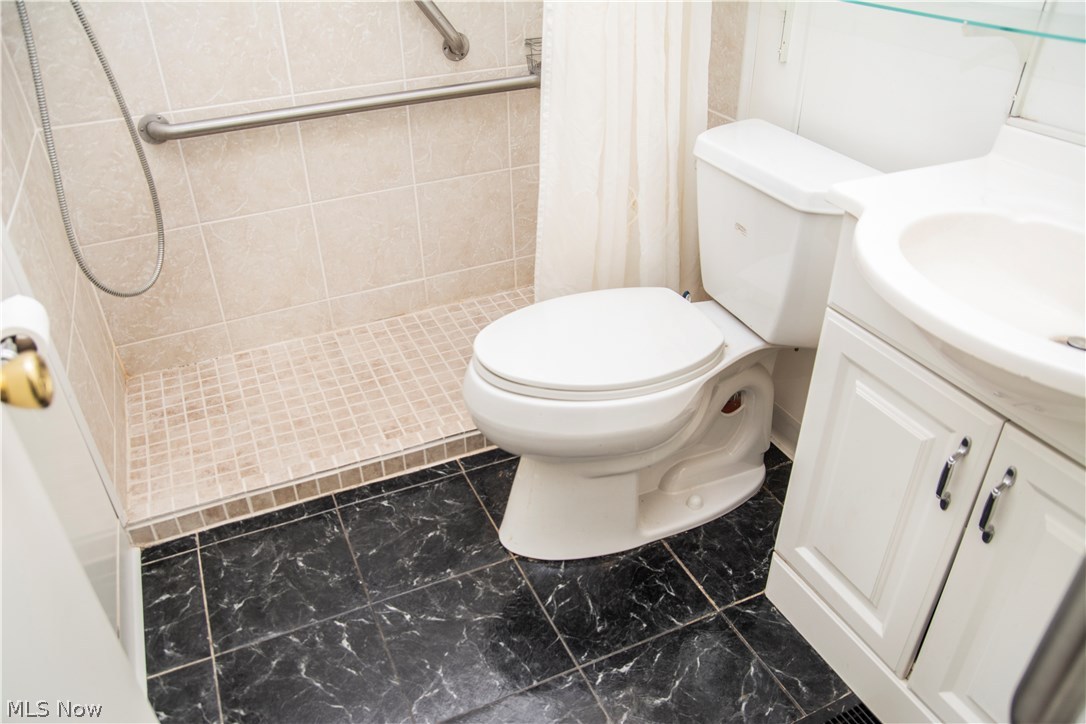 Westgate Park 02 - Residential