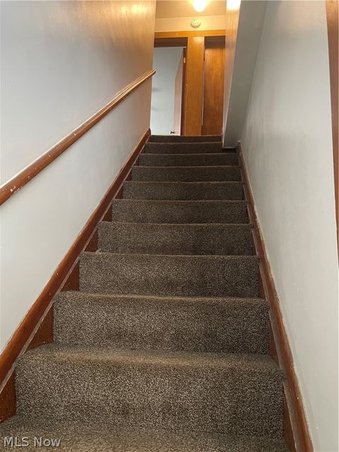 Tiny photo for 403 Nassau Street W, East Canton, OH 44730 (MLS # 5190326)