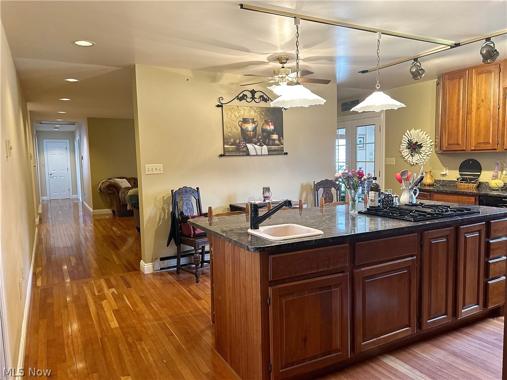 Montville Secs 24 & 25 - Residential