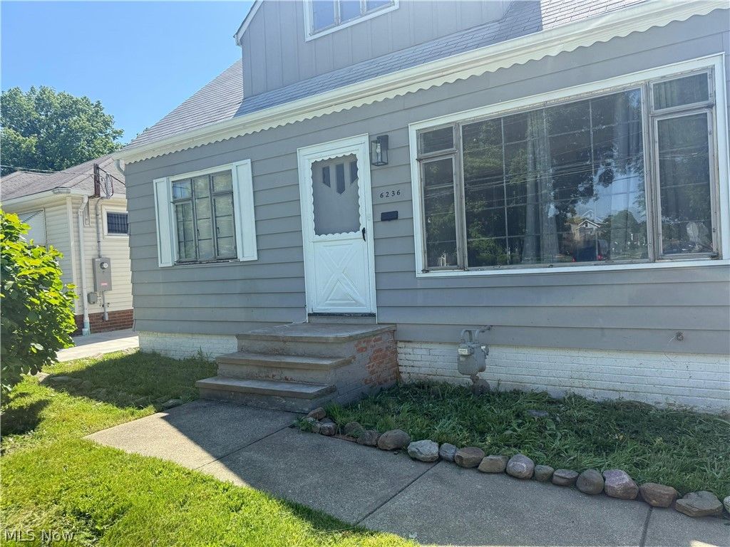 Photo of 6236 Westminster Drive, Parma, OH 44129 (MLS # 5216931)