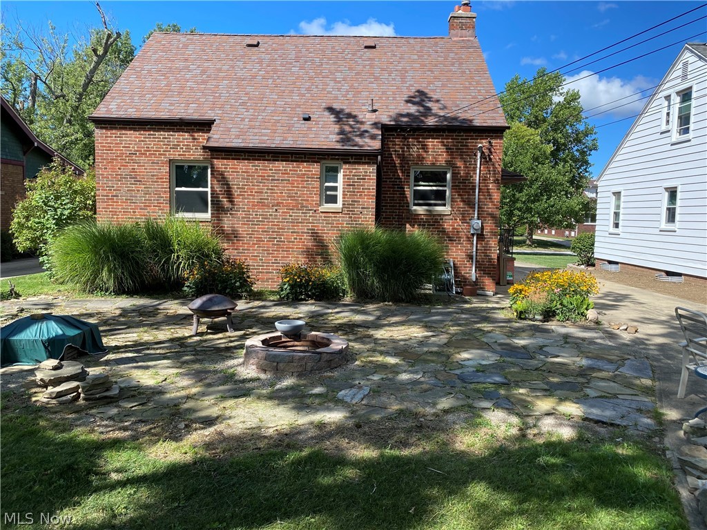 August Shermers Aufait - Residential