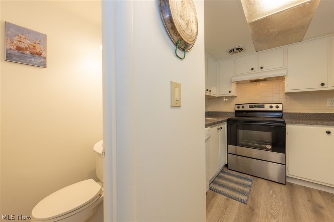 Addition To Cambridge Condo - Residential