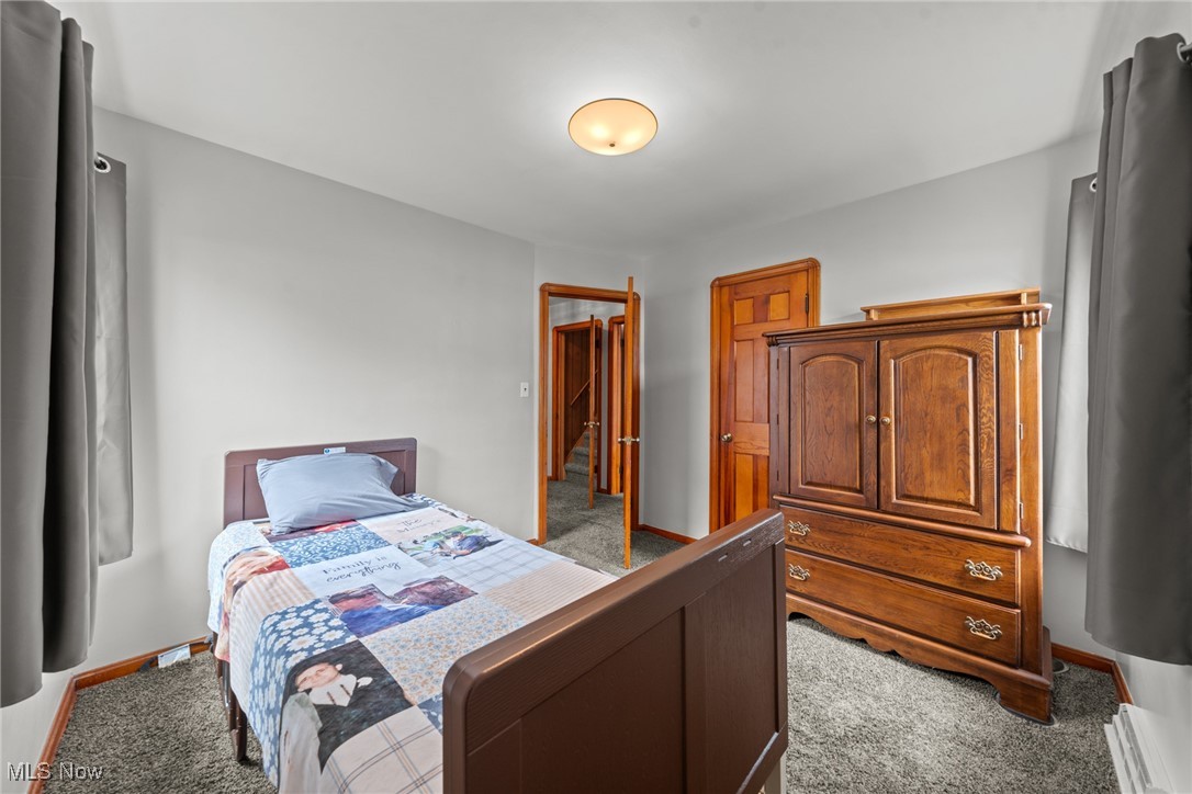 8010 Whittington Drive, Parma, Ohio image 20