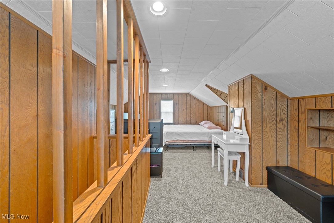 8010 Whittington Drive, Parma, Ohio image 27