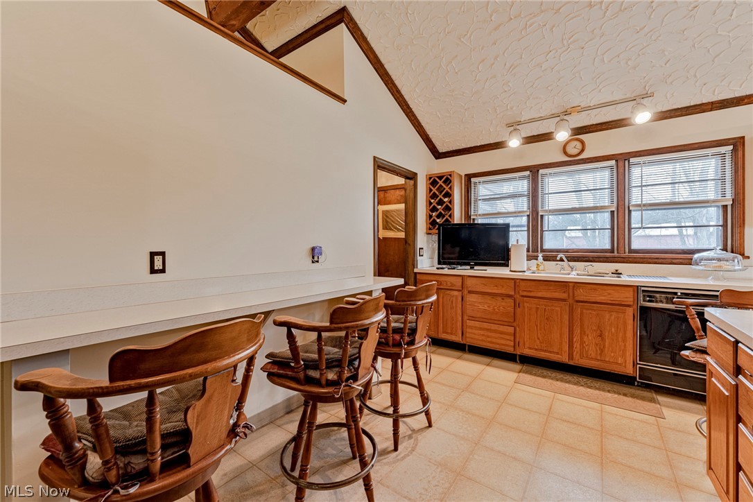 Orange 03 - Residential