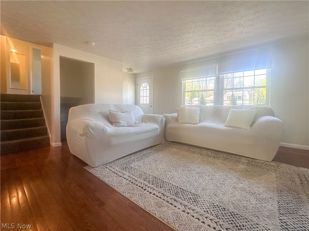 Burning Oaks - Residential