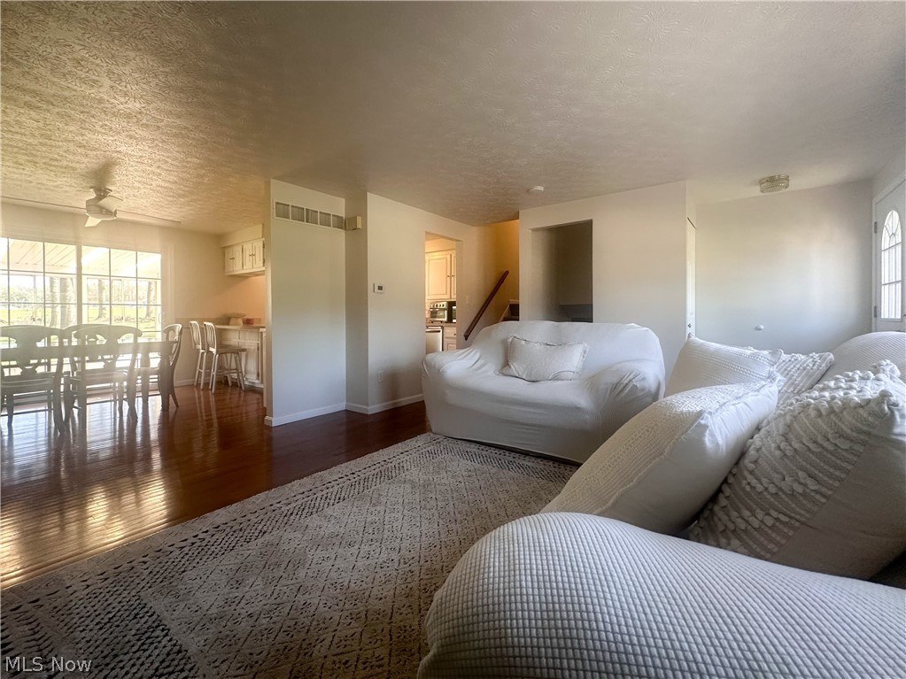 Burning Oaks - Residential