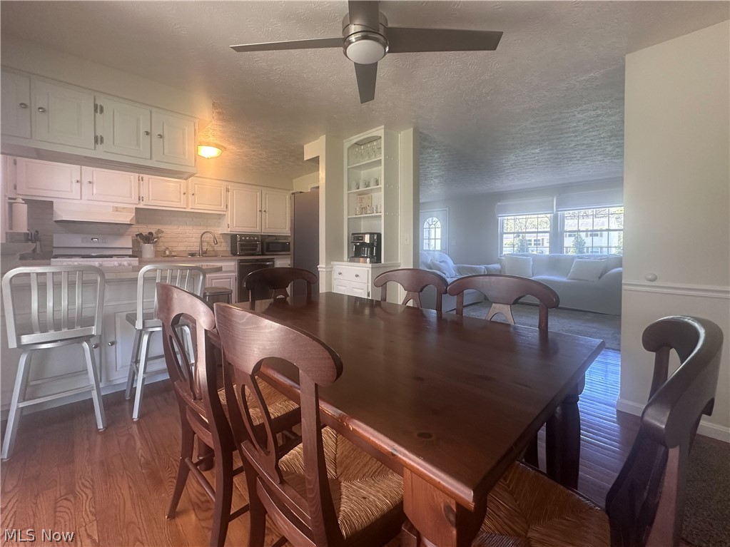 Burning Oaks - Residential