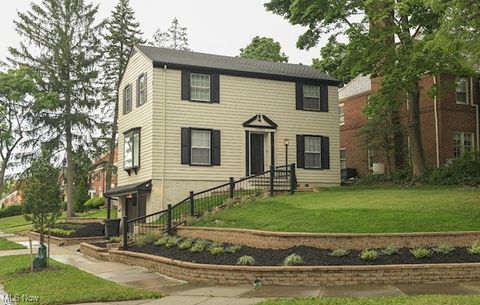 17707 Lomond Boulevard, Shaker Heights, OH 44122 - MLS#: 5105037