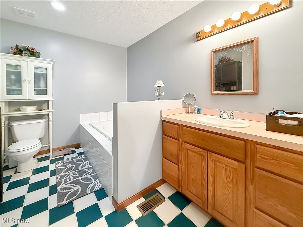 5970 W Maple Avenue, Geneva, Ohio image 31