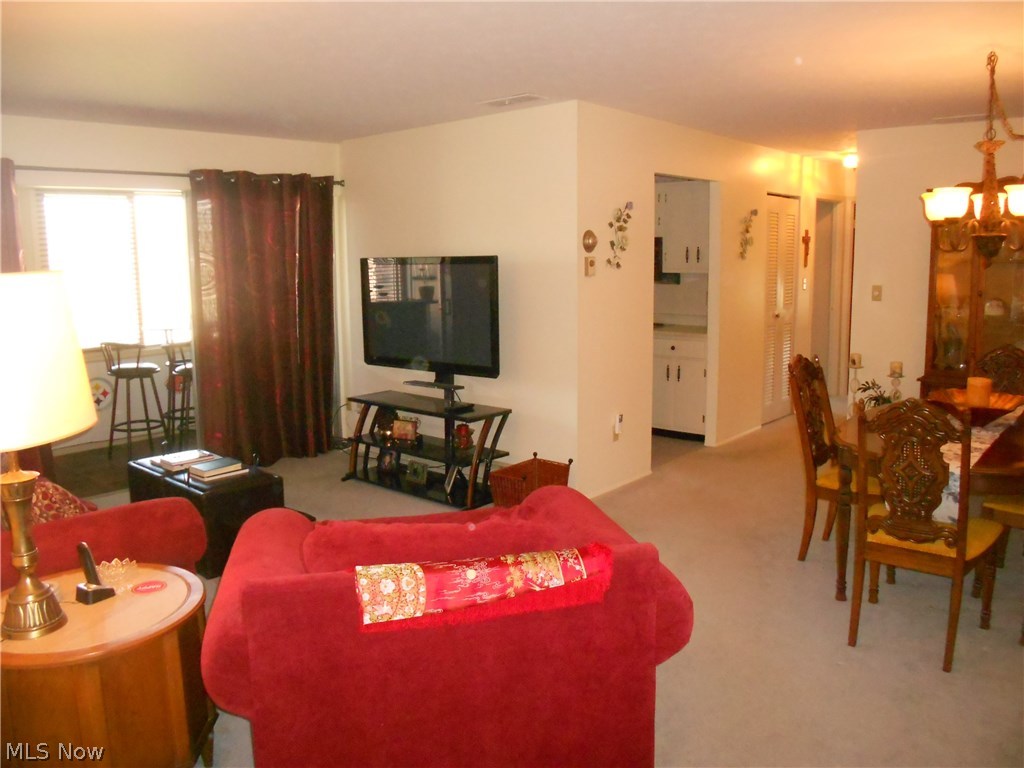 Silver Lake Towers Condo - Residential