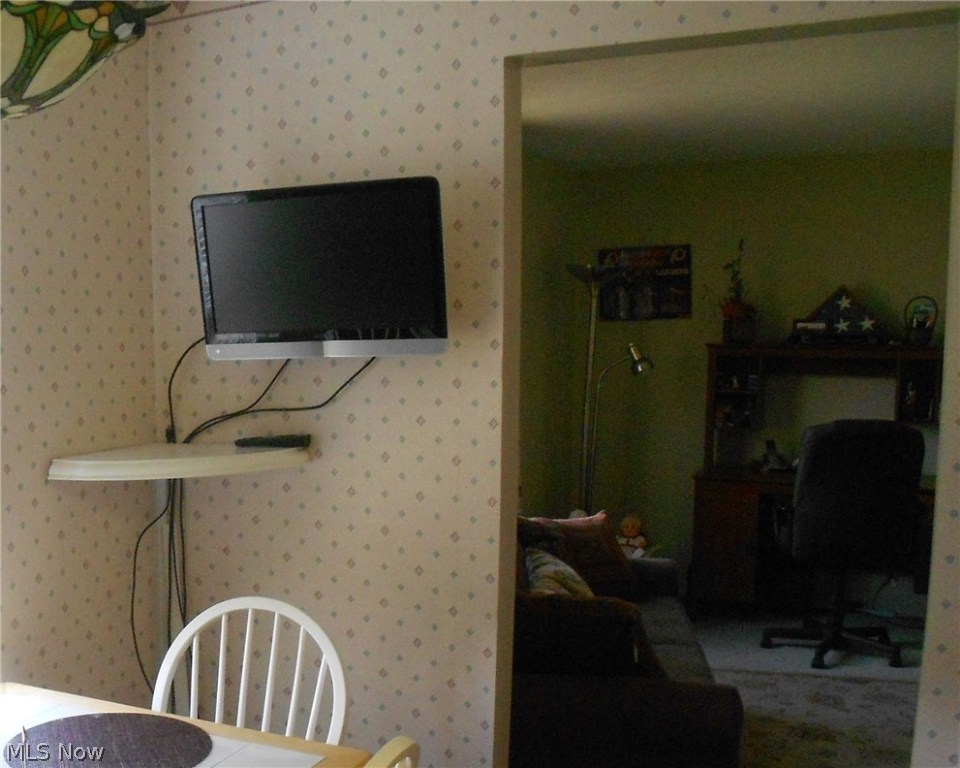 Silver Lake Towers Condo - Residential