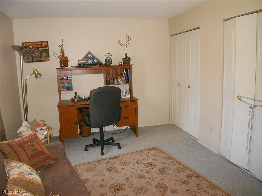 Silver Lake Towers Condo - Residential