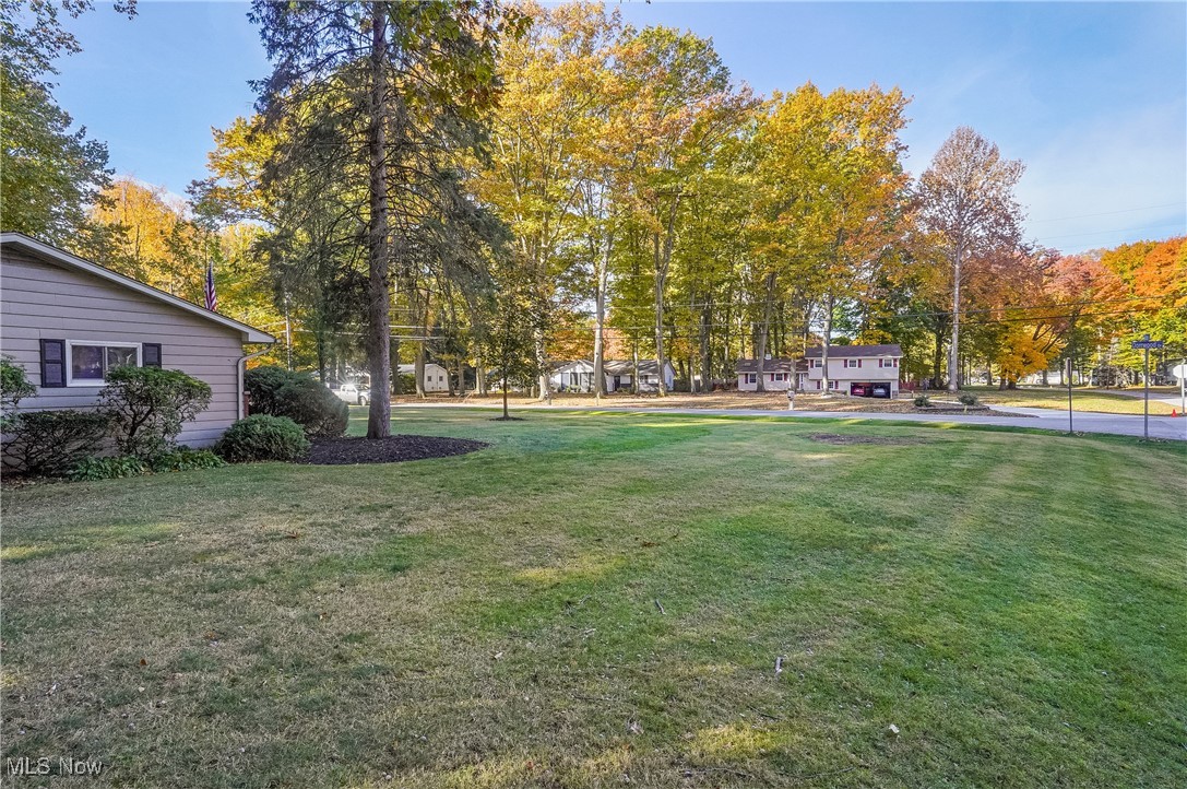 5791 Dorrwood Drive, Mentor, Ohio image 40