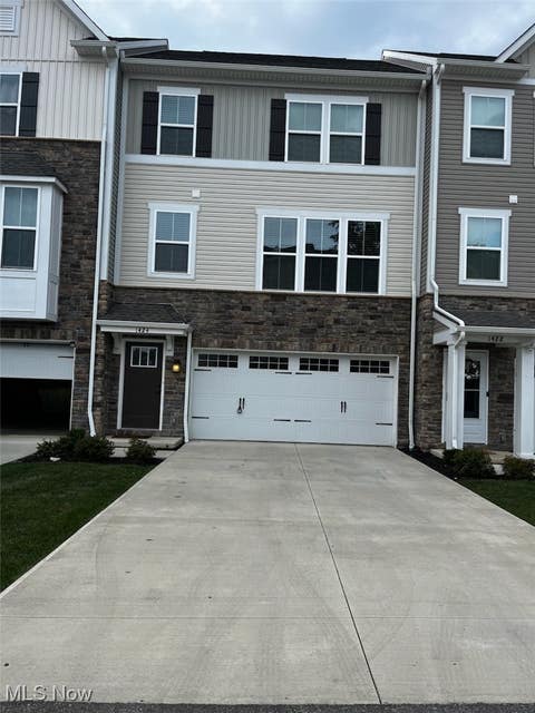 Photo for 1424 Chateau Place