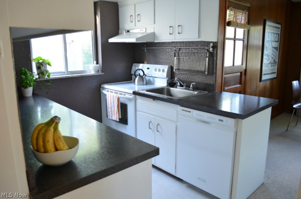 Mayfields/Belvoir Blvd Su - Residential