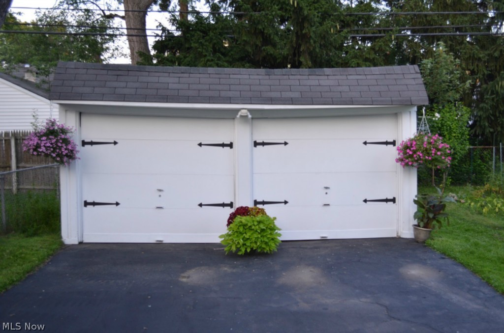 Mayfields/Belvoir Blvd Su - Residential