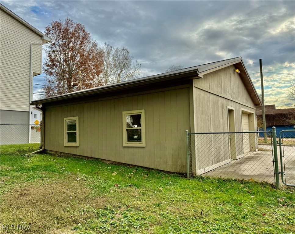 Midway Adn - Residential