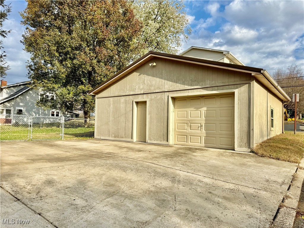 Midway Adn - Residential