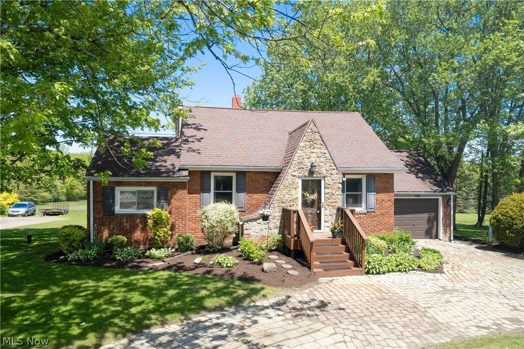 Photo of 7299 State Route 303, Windham, OH 44288 (MLS # 5210320)