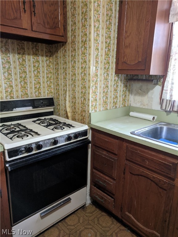 Hill Sewer Pipe - Residential